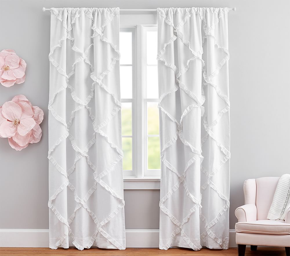 Diamond Ruffle Blackout Curtain Panel